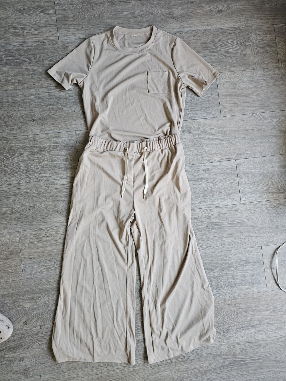Women's Wide-Leg Drawstring Pants Set - Beige